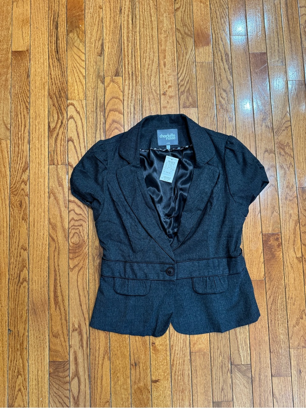 Charlotte Russe Short-Sleeve Black Tailored Blazer